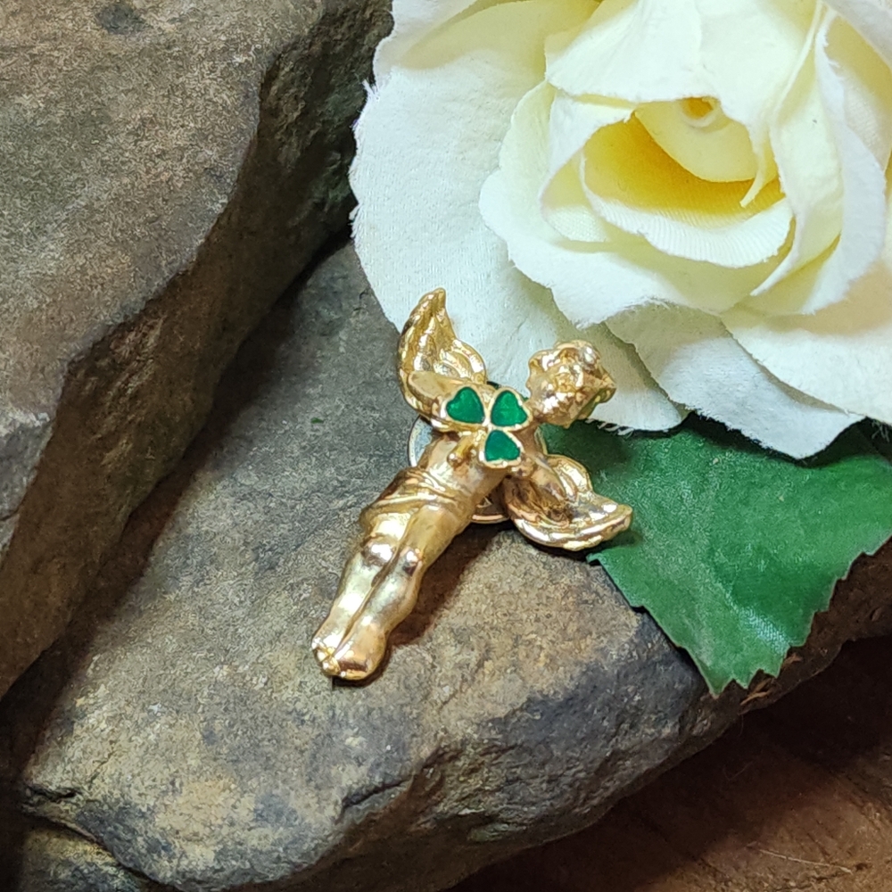 Avon Shamrock Angel Brooch Lapel Pin By Nina Ricci Gold Toned